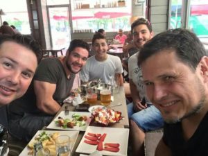 Luis Olmedo, Fran y Juan Esteban Varela